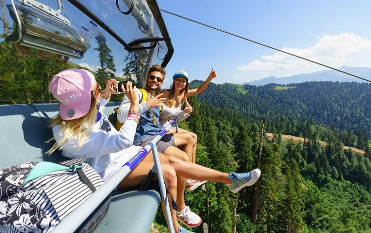 На курорте «Роза Хутор» создана программа отдыха для студентов, фото 1 - круглогодичный курорт «Роза Хутор»