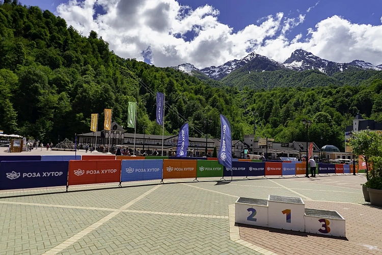 Более тысячи детей приняли участие в соревнованиях летнего кубка  «Хуторенок» на «Роза Хутор», фото 2 - круглогодичный курорт «Роза Хутор»