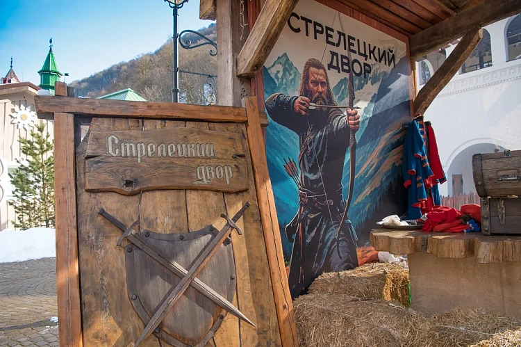 Оружие и предметы быта предыдущих эпох представили на «Роза Хутор», фото 2 - круглогодичный курорт «Роза Хутор»