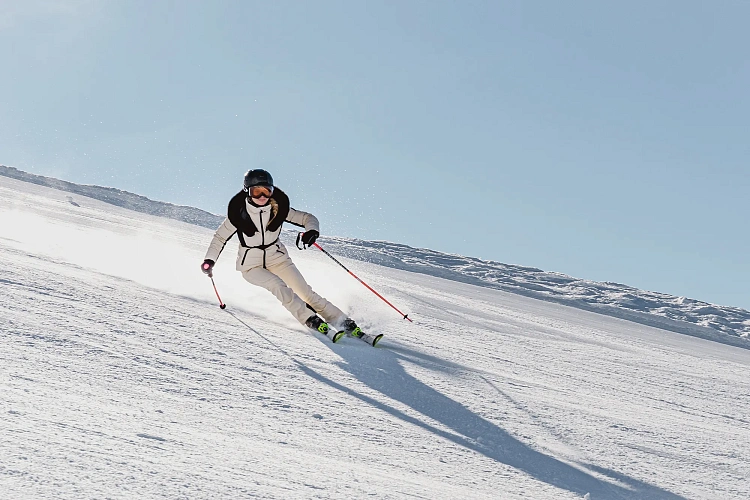 Довольны 9 из 10 гостей: «Роза Хутор» подвёл итоги зимнего сезона, фото 10 - круглогодичный курорт «Роза Хутор»