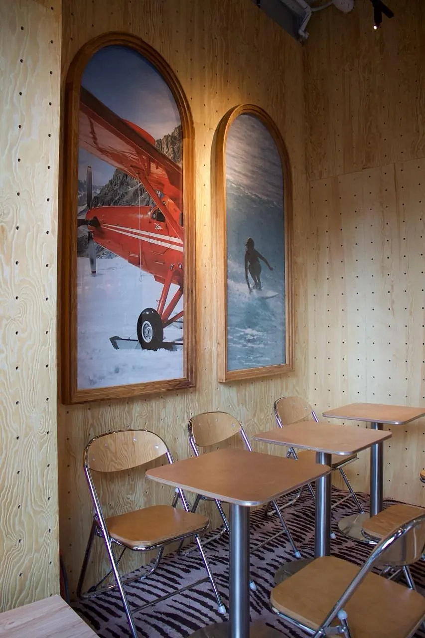 Кофейня Surf Coffee™ 560 м, фото 6 - круглогодичный курорт «Роза Хутор»