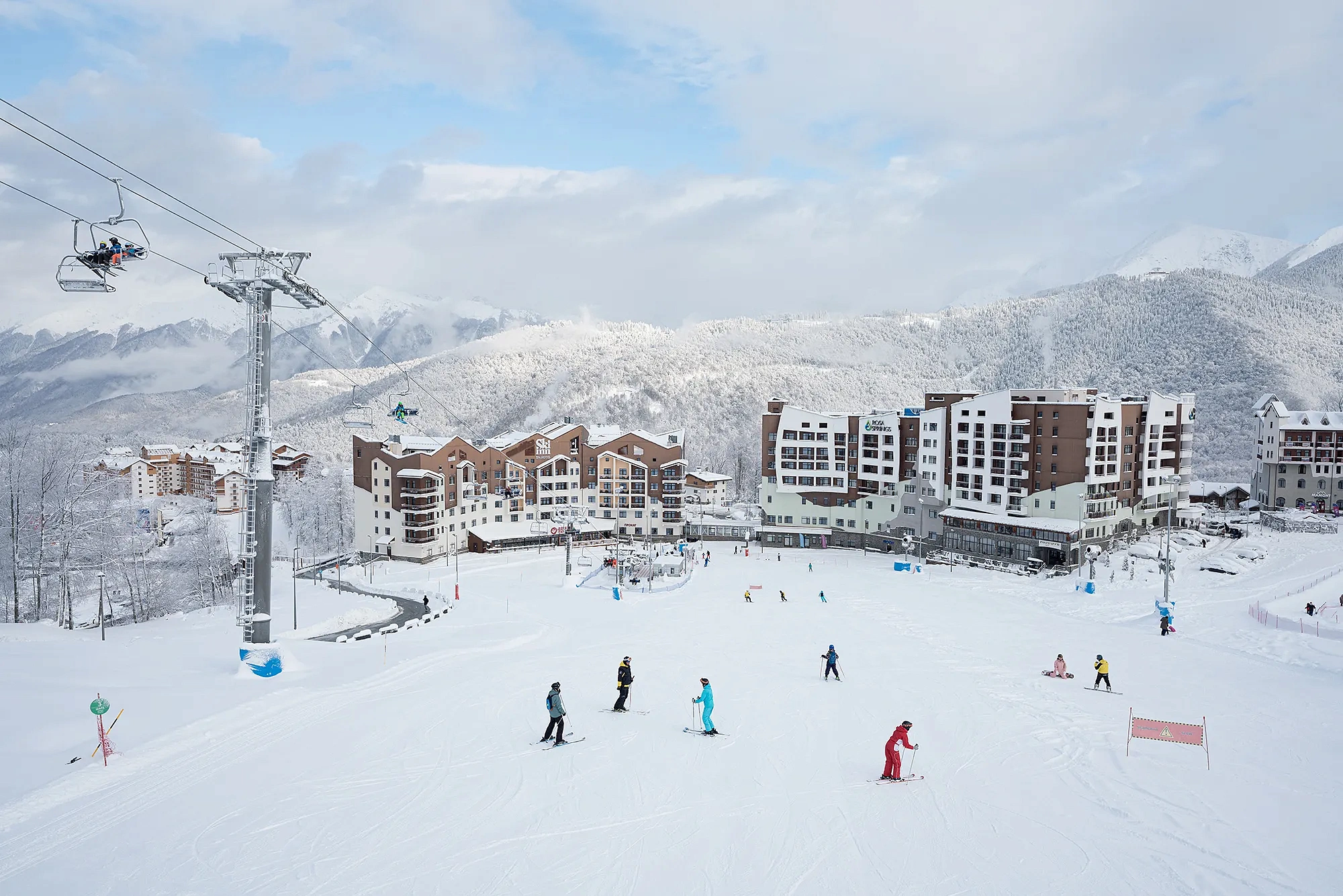 Горная Олимпийская деревня 1100 м, фото 3 - круглогодичный курорт «Роза Хутор»