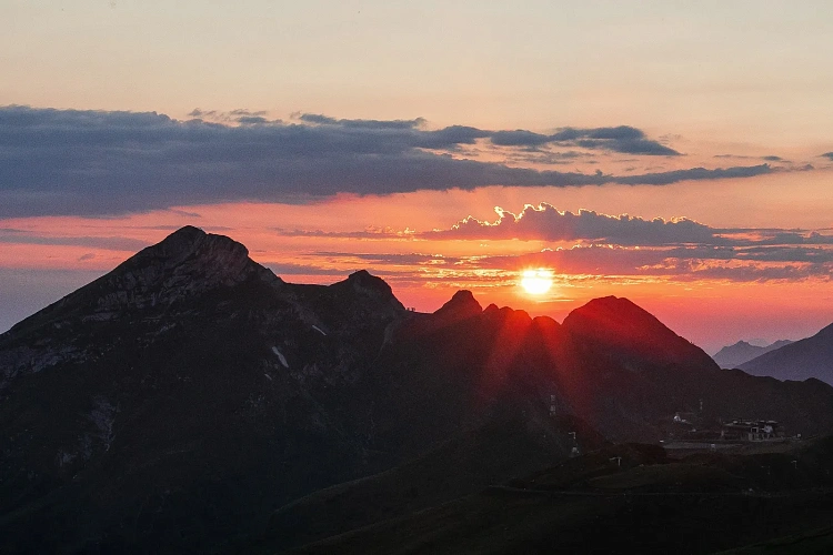 На «Роза Хутор» покажут звездопад, фото 2 - круглогодичный курорт «Роза Хутор»