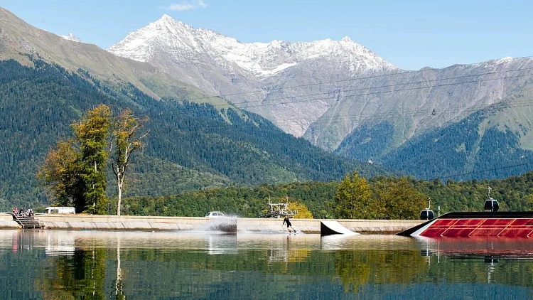 На Роза Хутор открылся уникальный мультиспортивный комплекс Роза Вейк Парк, фото 5 - круглогодичный курорт «Роза Хутор»