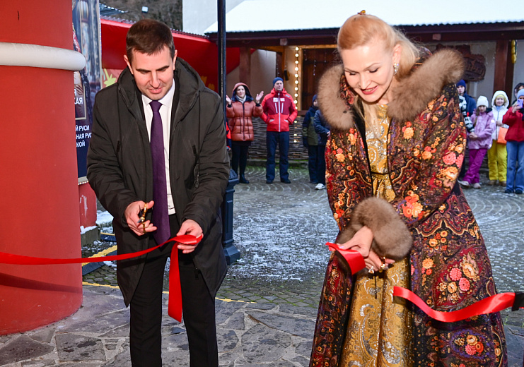 Кокошники и традиционные женские головные уборы регионов России представили на «Роза Хутор», фото 2 - круглогодичный курорт «Роза Хутор»