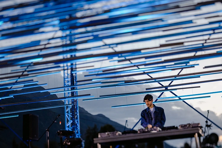 На New Star Weekend выступят более 50 артистов , фото 1 - круглогодичный курорт «Роза Хутор»