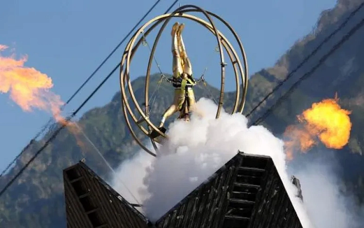 «Кавказские пленники» - театральная премьера на фоне гор, фото 2 - круглогодичный курорт «Роза Хутор»