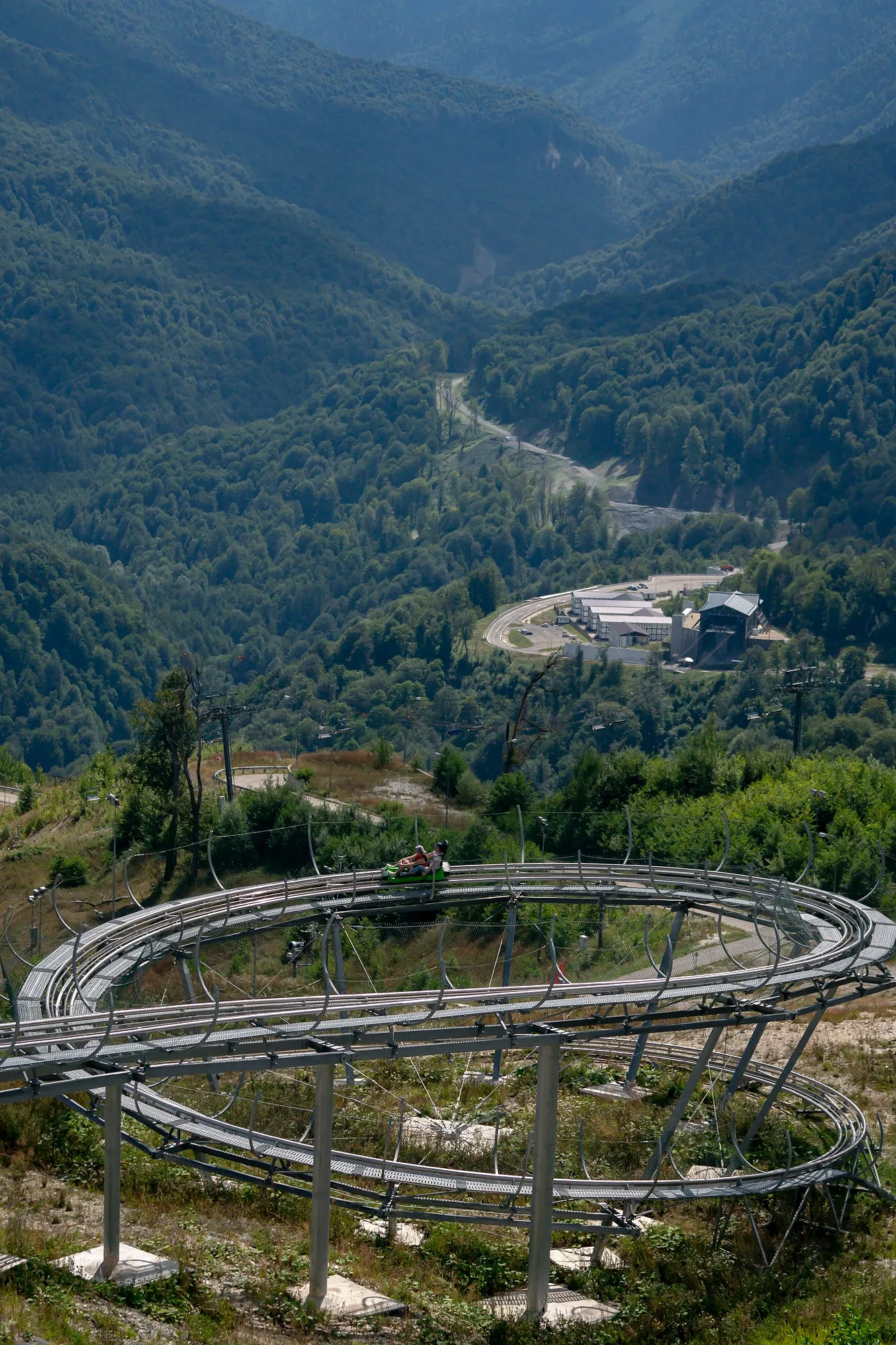 Родельбан, фото 2 - круглогодичный курорт «Роза Хутор»