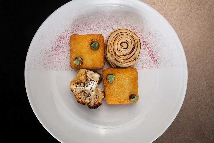 На курорте Роза Хутор открылся ресторан «Simach в Поляне», фото 6 - круглогодичный курорт «Роза Хутор»