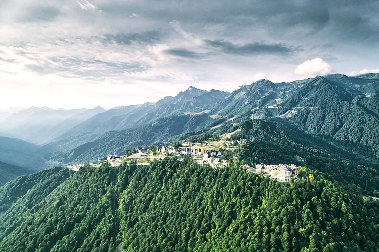 110 километров пеших троп будет доступно в новом летнем сезоне на «Роза Хутор», фото 4 - круглогодичный курорт «Роза Хутор»