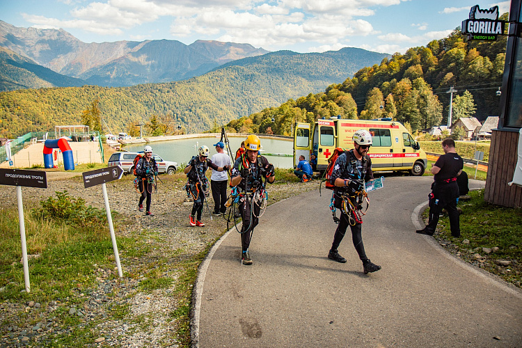 «Роза Хутор» принимает чемпионат МЧС России по многоборью спасателей, фото 1 - круглогодичный курорт «Роза Хутор»