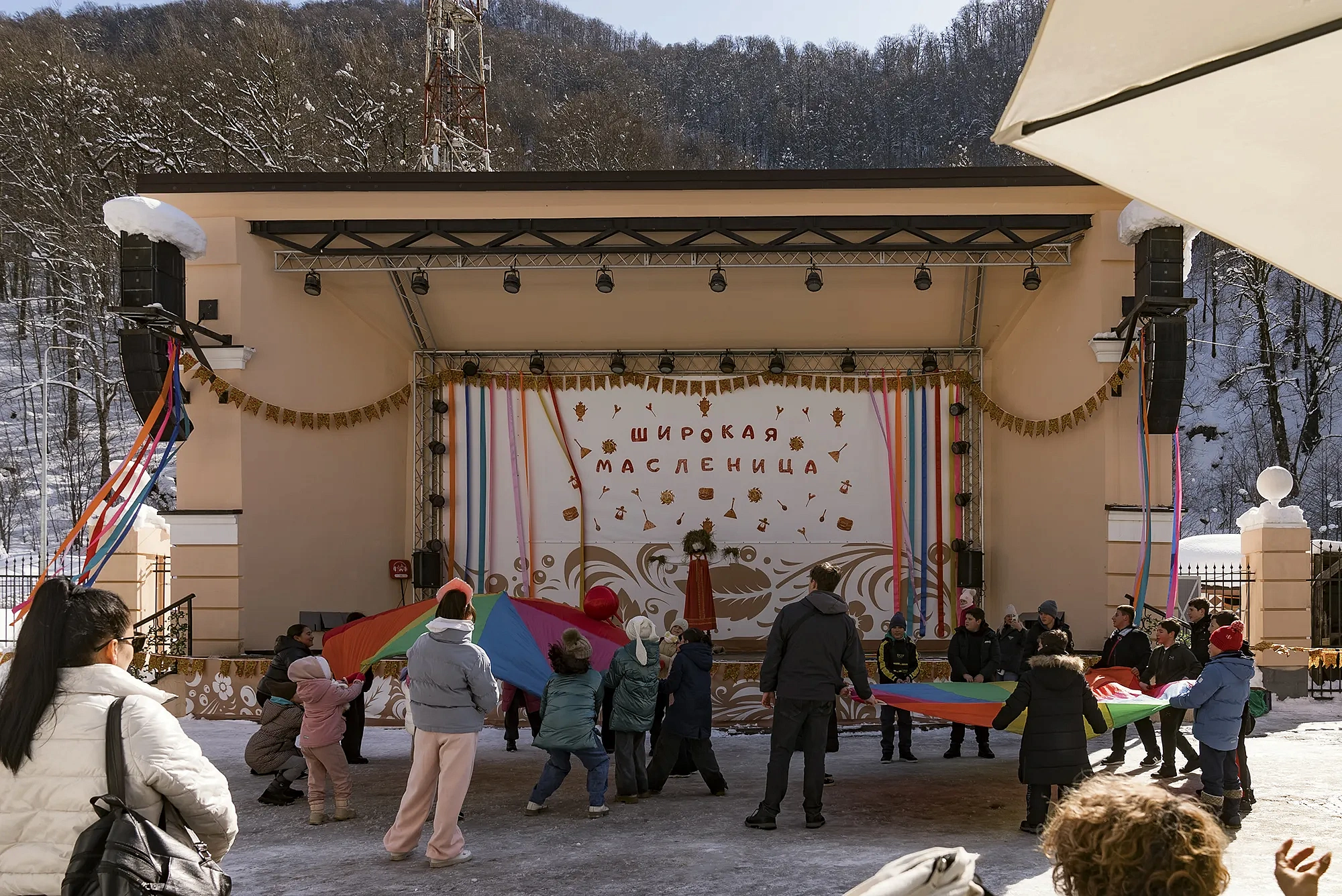 Широкая Масленица в этнопарке «Моя Россия», фото 4 - круглогодичный курорт «Роза Хутор»