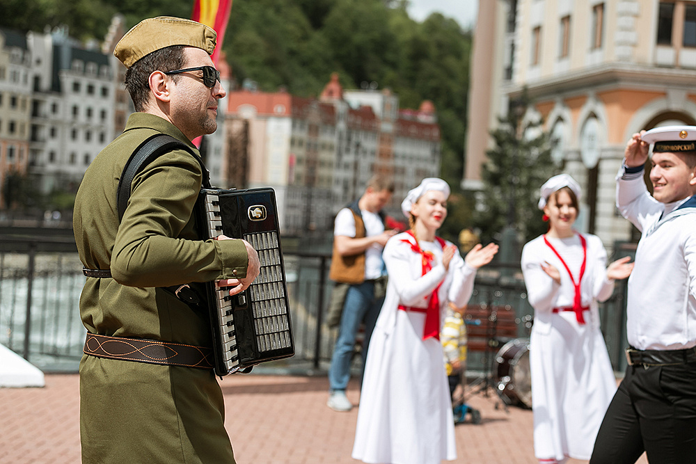 9 мая: День Победы, фото 5 - круглогодичный курорт «Роза Хутор»