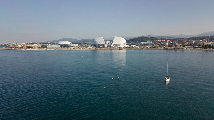 Морской пляж курорта Роза Хутор откроется 1 июня, фото 5 - круглогодичный курорт «Роза Хутор»