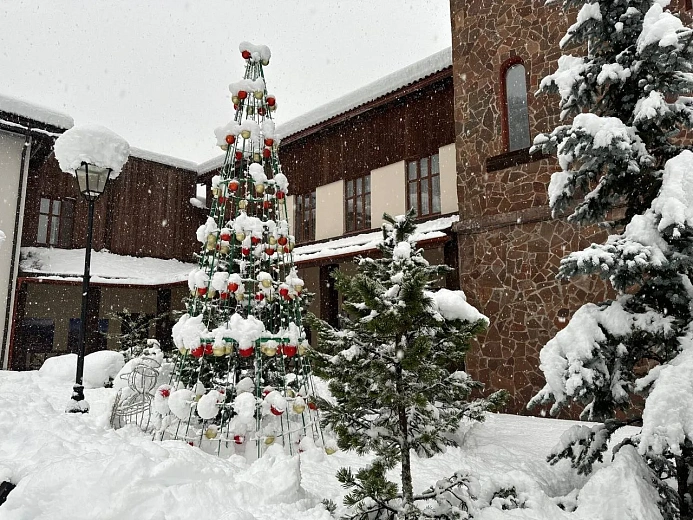 Дед Мороз проводит новогодние экскурсии в этнопарке «Моя Россия», фото 3 - круглогодичный курорт «Роза Хутор»