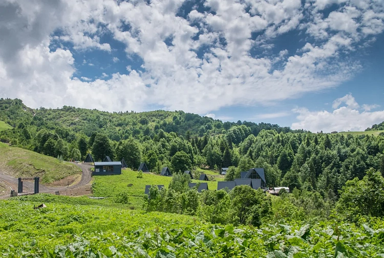 «Роза Хутор» открыл горный кемпинг «Нахазо», фото 5 - круглогодичный курорт «Роза Хутор»