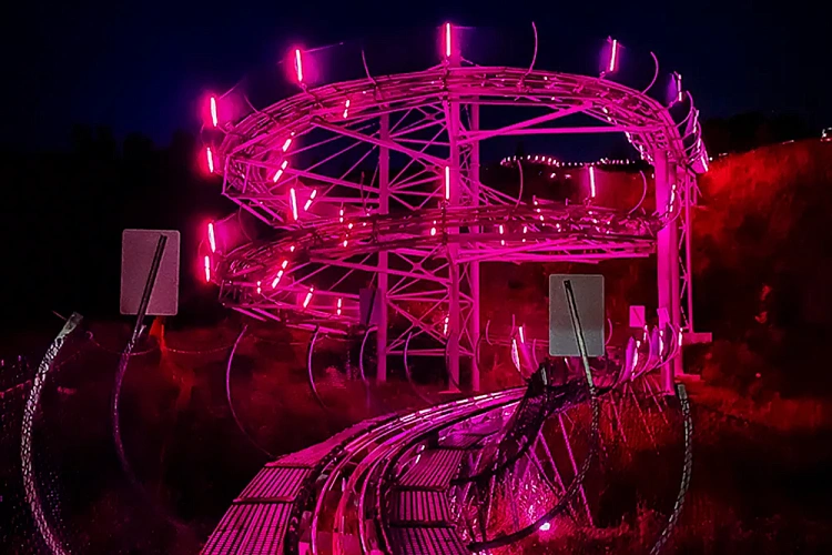 Ночные виражи в Горной Олимпийской деревне , фото 3 - круглогодичный курорт «Роза Хутор»