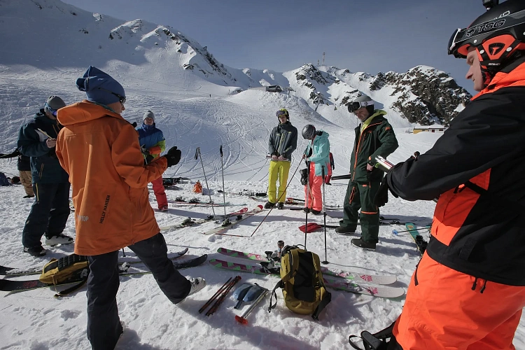 Тренировочный лавинно-спасательный полигон на «Роза Хутор» возобновил работу, фото 3 - круглогодичный курорт «Роза Хутор»