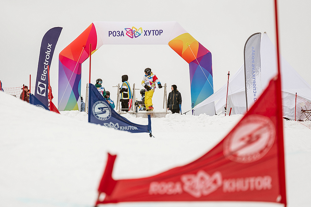 Фан-кросс соревнования «Noski-cross» , фото 3 - круглогодичный курорт «Роза Хутор»