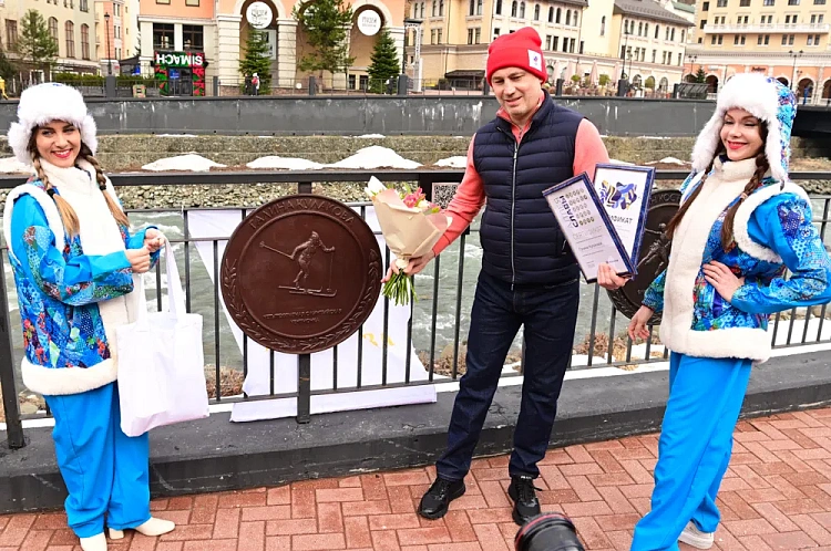 На Аллее славы «Роза Хутор» открыты медали в честь спортсменов-олимпийцев Галины Кулаковой и Вика Уайлда, фото 3 - круглогодичный курорт «Роза Хутор»