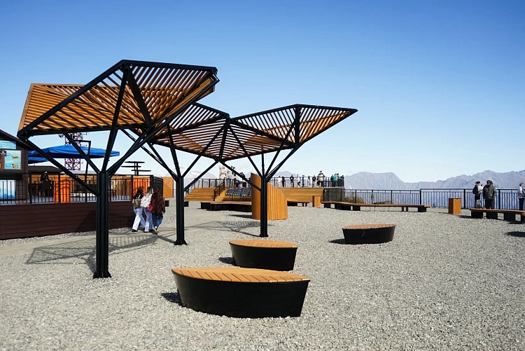 Обзорная площадка Роза Пик курорта «Роза Хутор» вошла в пятерку крупнейших в России , фото 4 - круглогодичный курорт «Роза Хутор»