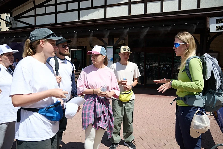 Обладатели ордена «Родительская слава» посетили курорт «Роза Хутор», фото 4 - круглогодичный курорт «Роза Хутор»