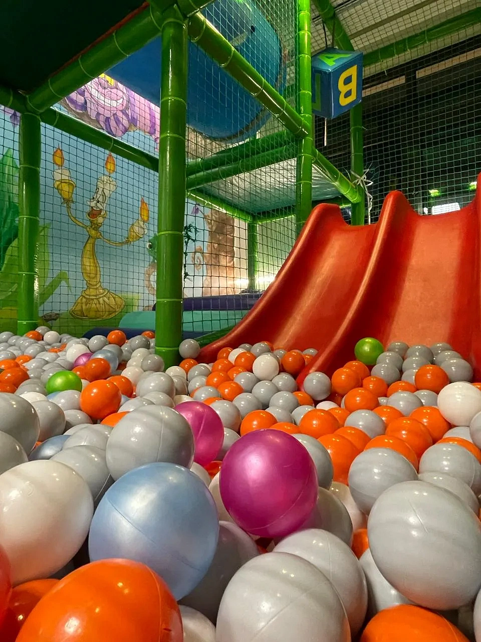 Детский клуб Lafakids, фото 10 - круглогодичный курорт «Роза Хутор»