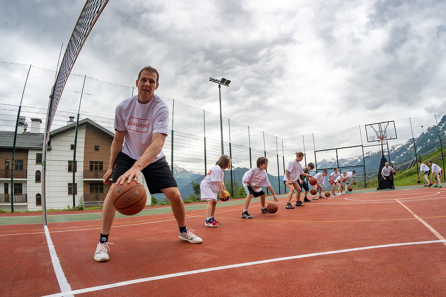 Турнир по баскетболу Playground Open 3х3 , фото 2 - круглогодичный курорт «Роза Хутор»