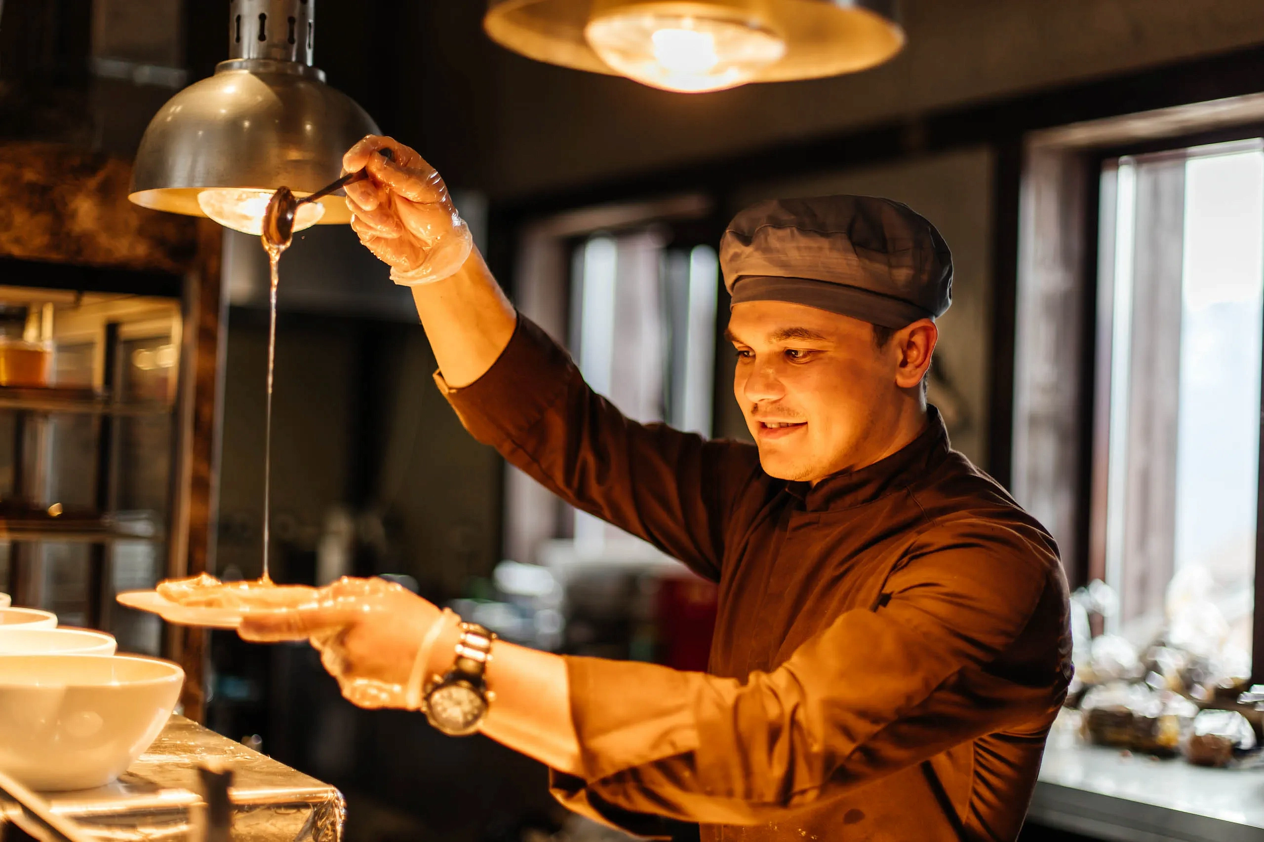 Широкая масленица в ресторане «Берлога», фото 1 - круглогодичный курорт «Роза Хутор»