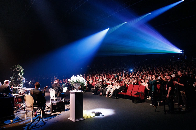 Стали известны победители третьего фестиваля онлайн-кинотеатров «Новый сезон», фото 2 - круглогодичный курорт «Роза Хутор»