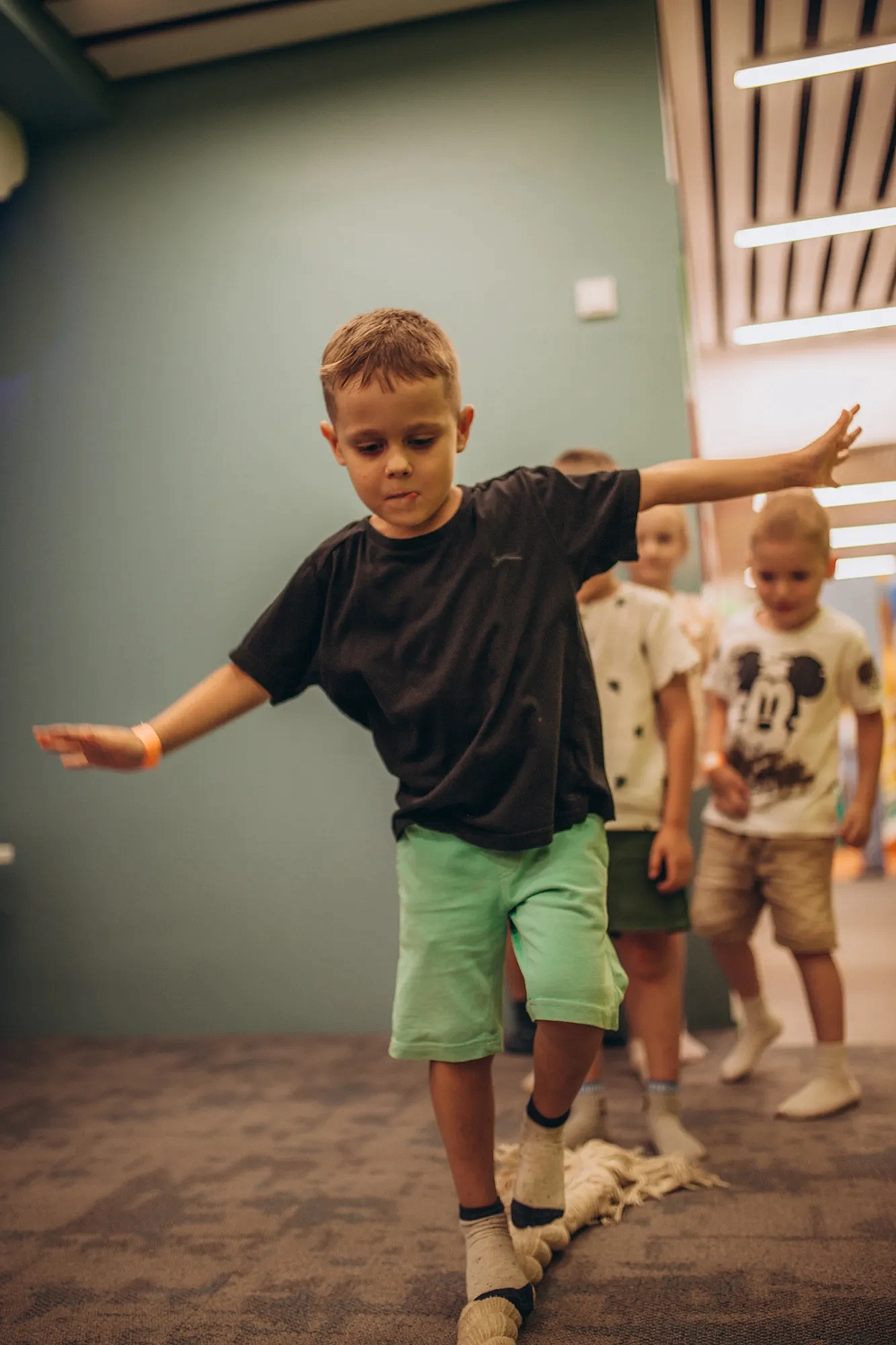 Анимационная вечеринка «Ты - ГЕРОЙ», фото 1 - круглогодичный курорт «Роза Хутор»