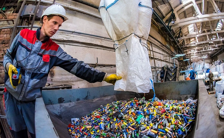 «Роза Хутор» направил на переработку первую партию батареек, фото 2 - круглогодичный курорт «Роза Хутор»