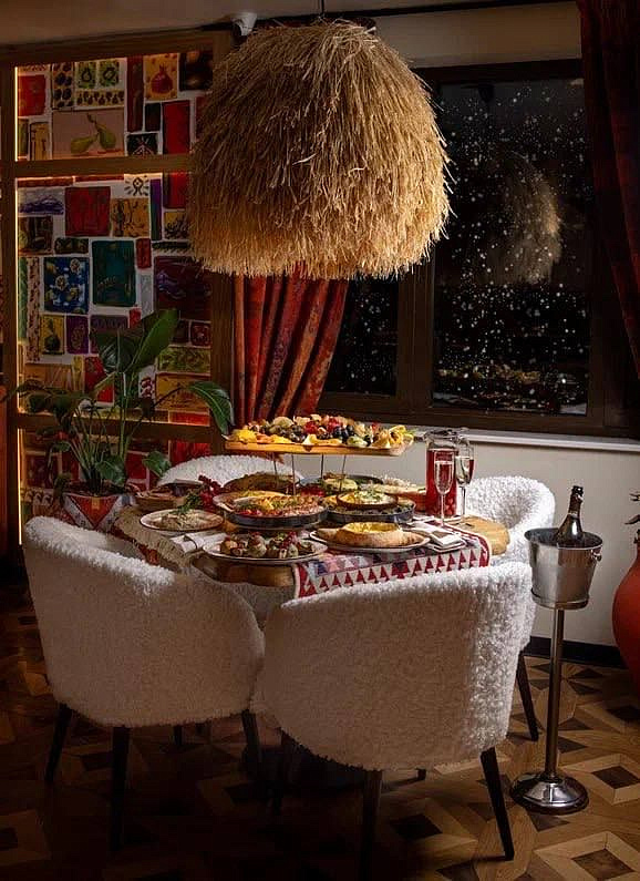 Новый год с PRO.Хинкали!, фото 2 - круглогодичный курорт «Роза Хутор»