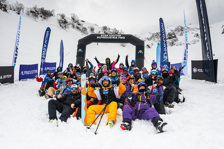На «Роза Хутор» пройдёт этап международной серии соревнований по фрирайду Freeride World Tour, фото 7 - круглогодичный курорт «Роза Хутор»