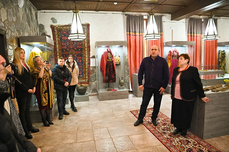 Выставка о Южном Дагестане открылась на «Роза Хутор», фото 2 - круглогодичный курорт «Роза Хутор»