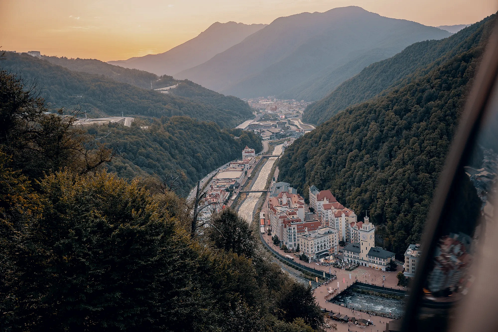 Роза Долина 560 м, фото 1 - круглогодичный курорт «Роза Хутор»