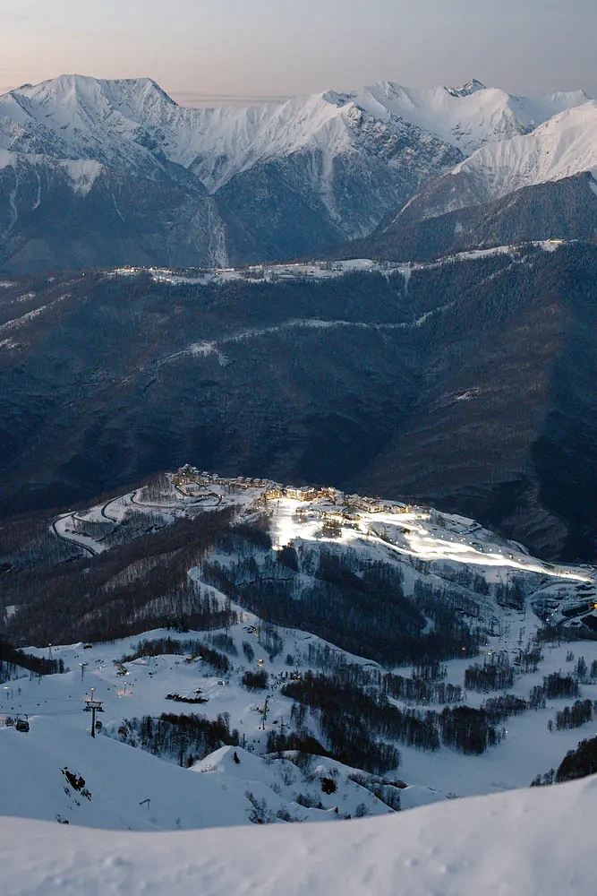 Смотровая площадка Роза Пик 2320 м, фото 5 - круглогодичный курорт «Роза Хутор»