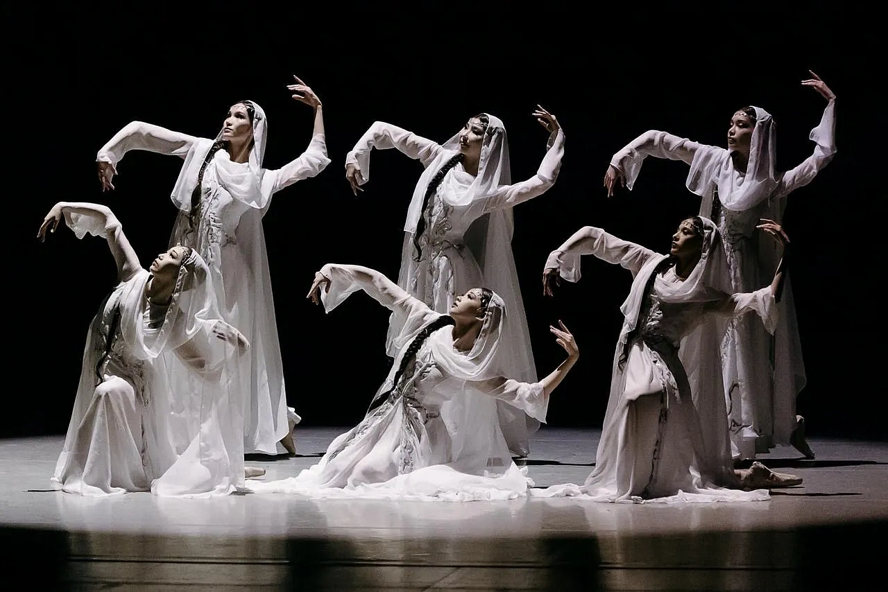 Nomad Ballet , фото 1 - круглогодичный курорт «Роза Хутор»