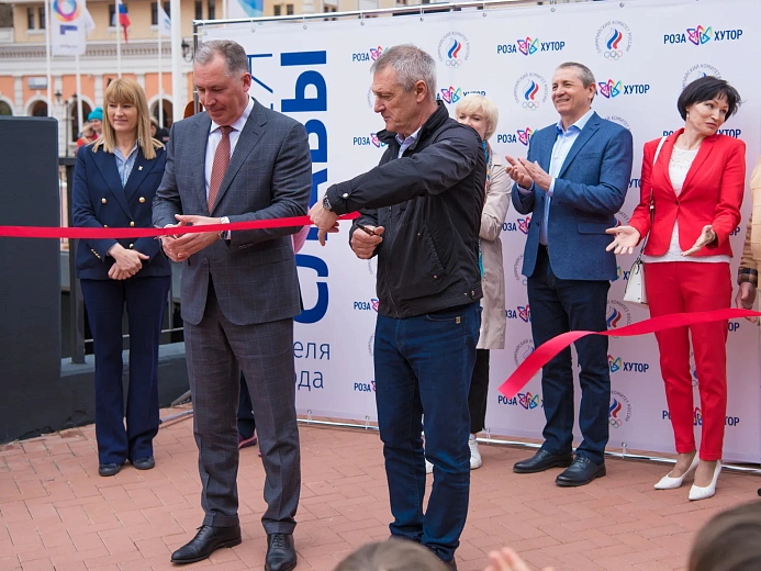 В честь десятилетия Олимпиады в Сочи Аллея славы на курорте «Роза Хутор» пополнится двумя персональными медалями олимпийских чемпионов, фото 4 - круглогодичный курорт «Роза Хутор»