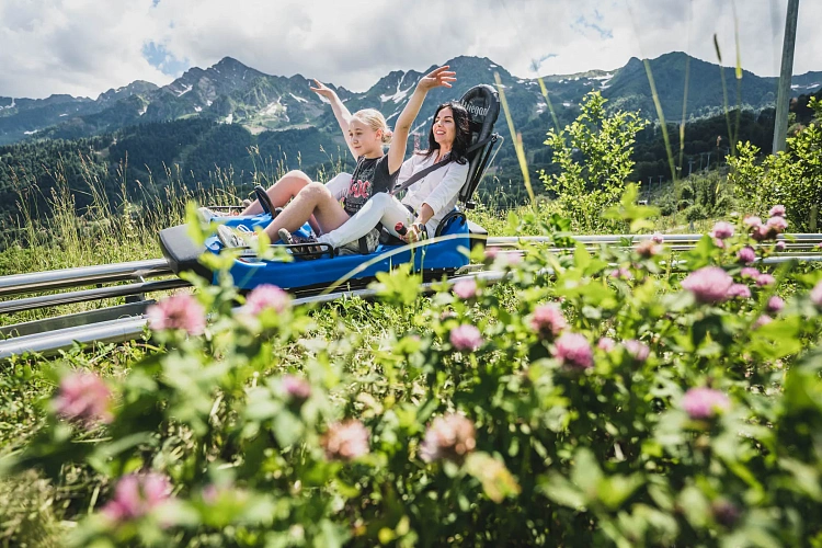 Новый семейный тариф на аттракцион Родельбан доступен в кассах курорта, фото 2 - круглогодичный курорт «Роза Хутор»
