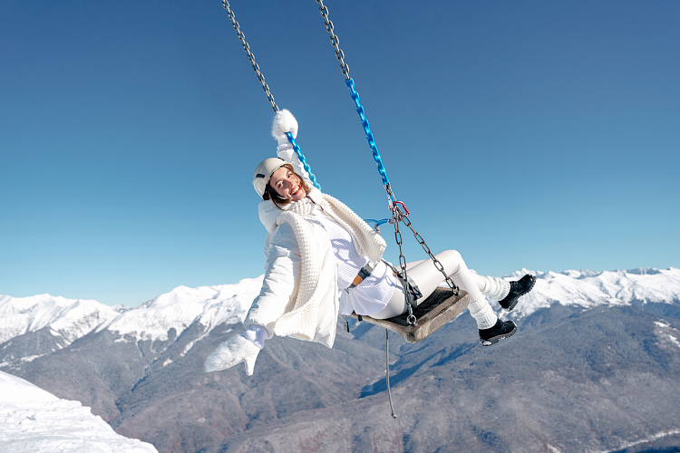 «Роза Хутор» признан лучшим горнолыжным курортом страны по версии SKI BUSINESS AWARDS-2025 , фото 2 - круглогодичный курорт «Роза Хутор»