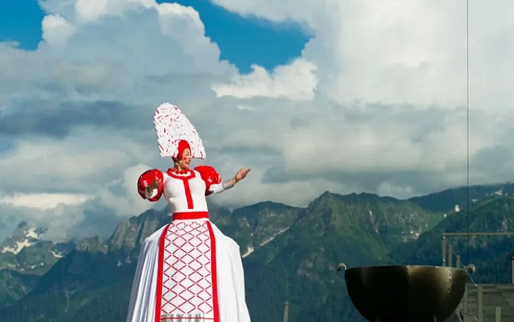 «Кавказские пленники» - театральная премьера на фоне гор, фото 5 - круглогодичный курорт «Роза Хутор»