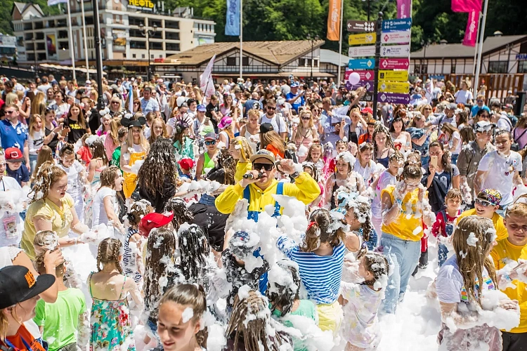 Международный фестиваль творческих детей и подростков  «Поколение NEXT» пройдет на курорте «Роза Хутор», фото 1 - круглогодичный курорт «Роза Хутор»