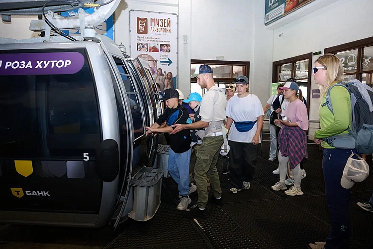 Обладатели ордена «Родительская слава» посетили курорт «Роза Хутор», фото 5 - круглогодичный курорт «Роза Хутор»